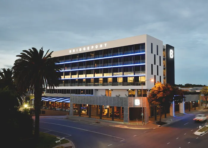West Lakes Places to Stay