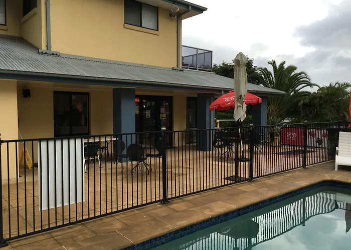 Gerroa Places to Stay