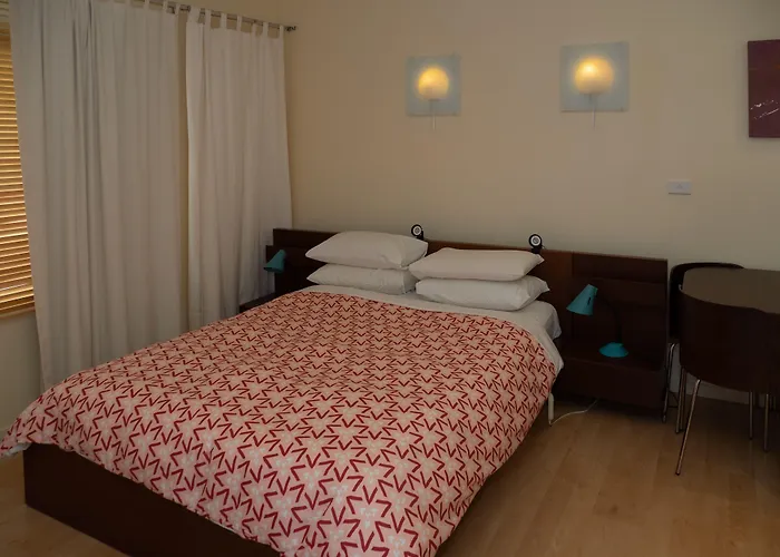 Castlemaine Places to Stay