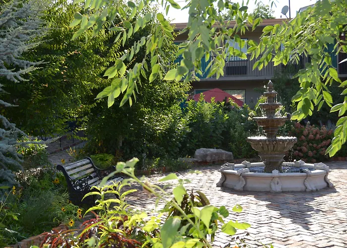 Bloomington Places to Stay