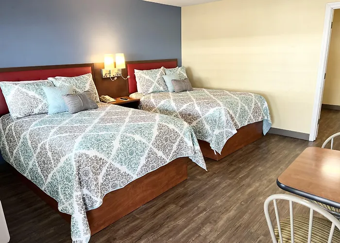 Narragansett Places to Stay