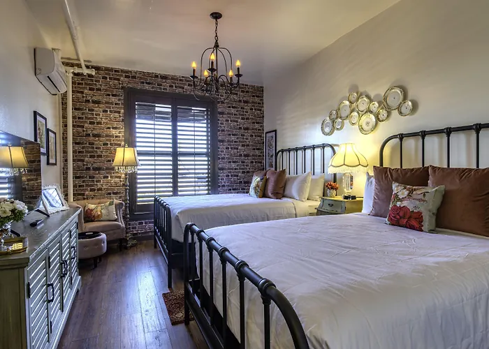 Jerome Places to Stay