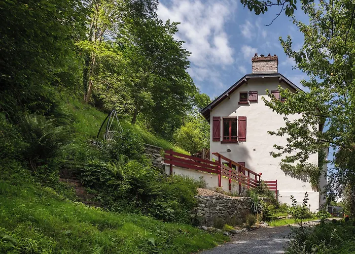 Cauterets Places to Stay