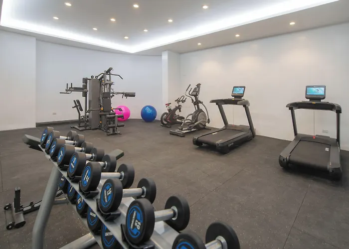 Makati City Places to Stay