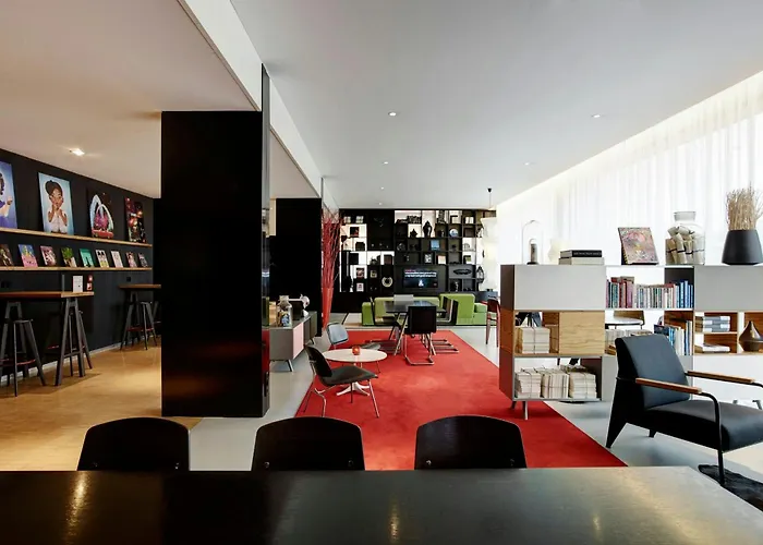 Amsterdam Airport Schiphol Places to Stay