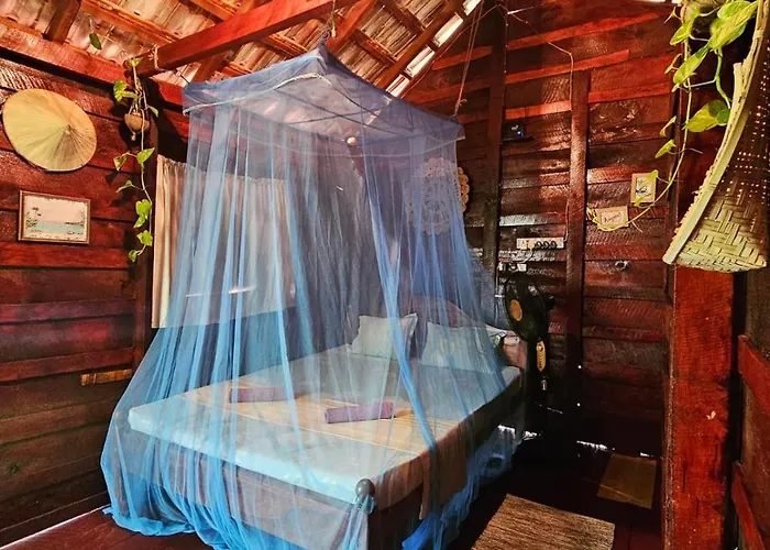 Mirissa Places to Stay