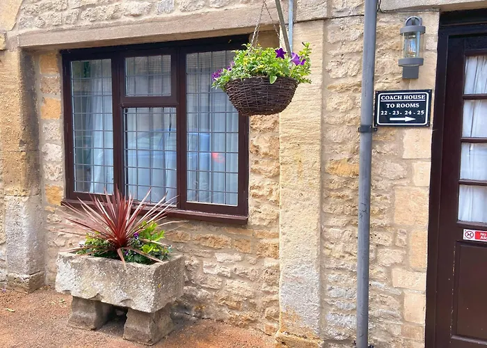 Stow-on-the-Wold Places to Stay