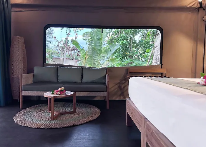Kadavulailai (Bounty) Places to Stay