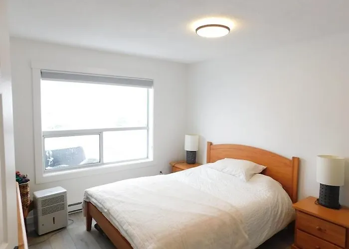 Mount Washington Places to Stay