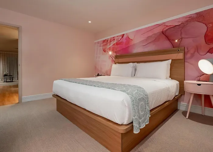 Southampton Places to Stay