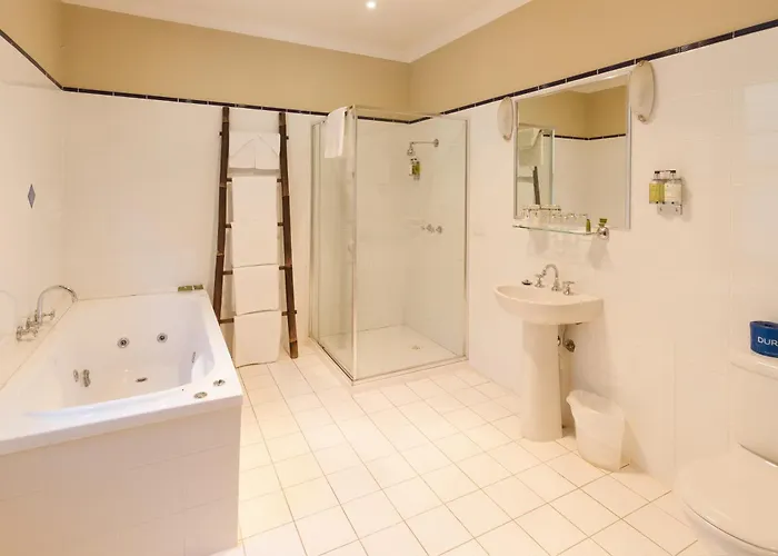 Rochford Places to Stay