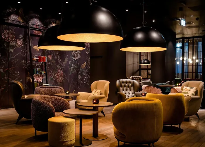 STAFFORDSHIRE Places to Stay