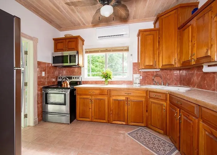 Eleuthera Places to Stay