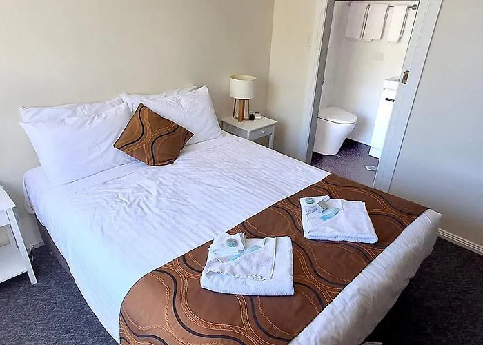 Sussex Inlet Places to Stay