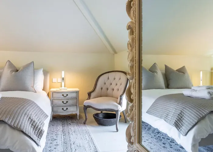 Langham (Norfolk) Places to Stay