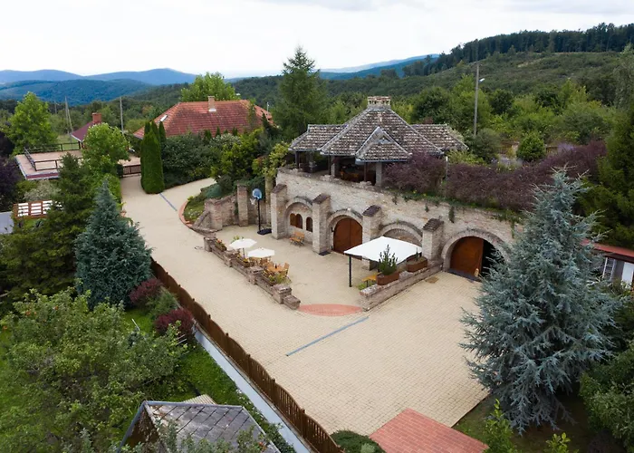 Vagashuta Places to Stay