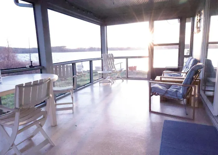 Reedville Places to Stay