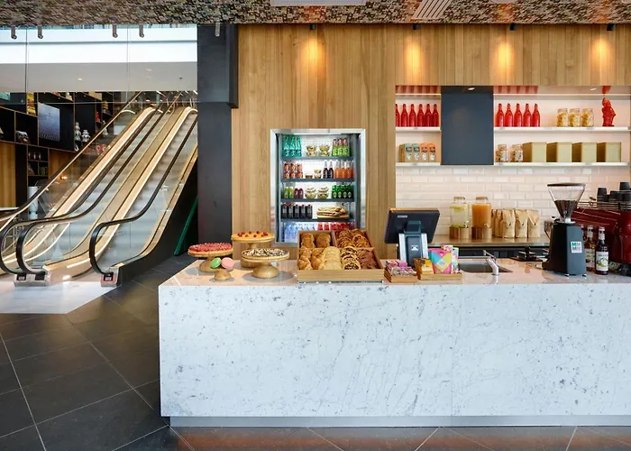 Nanterre Places to Stay