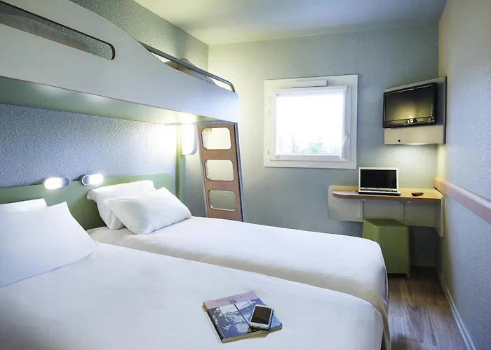 Dives-sur-Mer Places to Stay