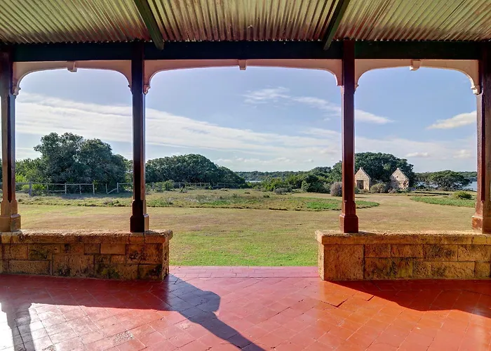 De Hoop Nature Reserve Places to Stay