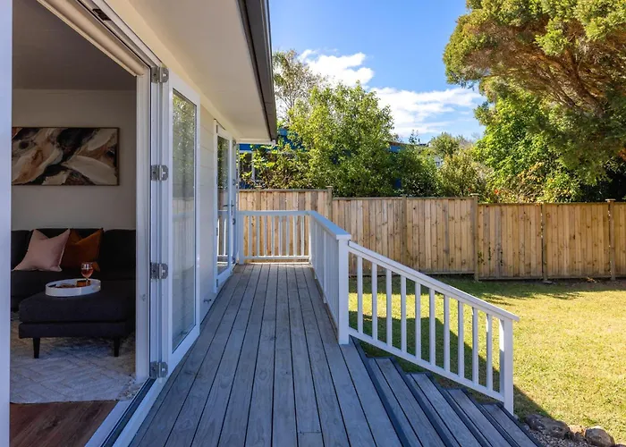 Waiheke Island Places to Stay