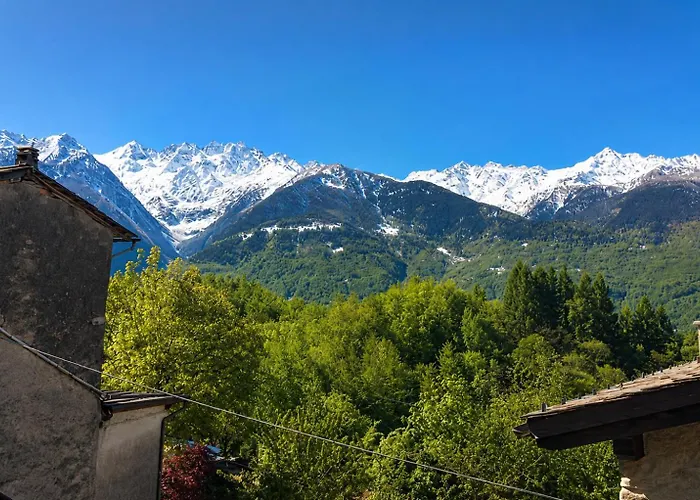 VALTELLINA Places to Stay