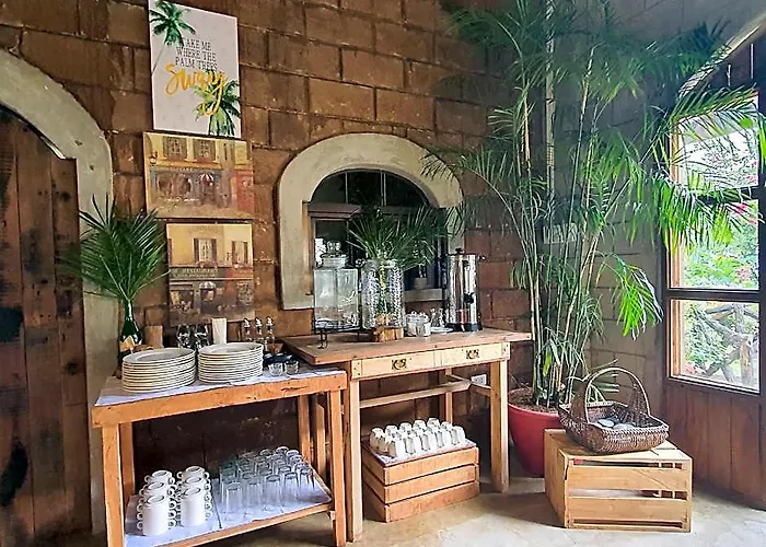 LAGUNA Places to Stay