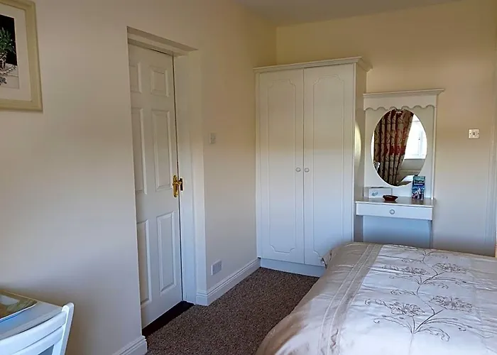 Skibbereen Places to Stay