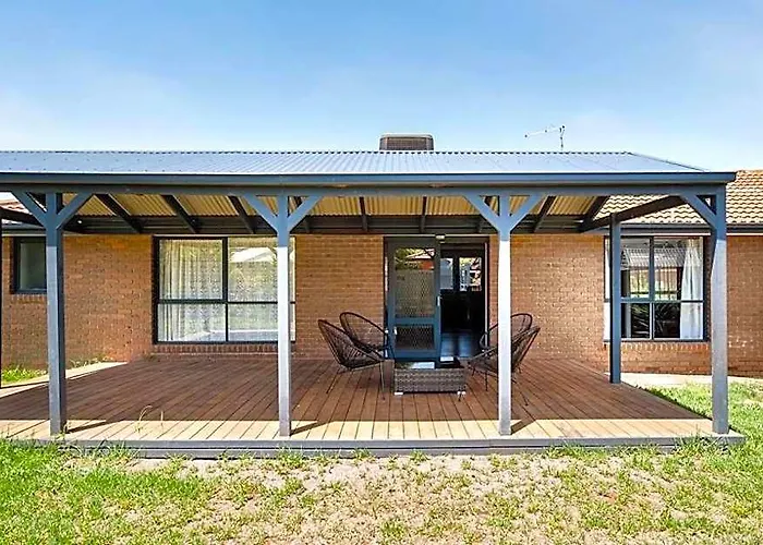 Melton Places to Stay