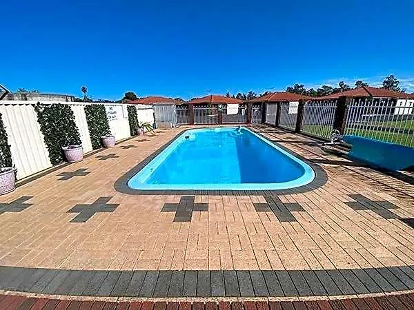 Donnybrook Places to Stay