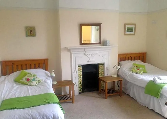 Newport (Isle Of Wight) Places to Stay