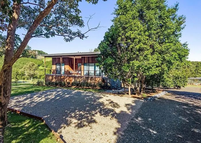 Fernleigh Places to Stay