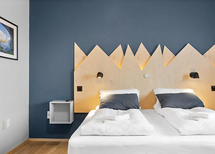Keflavik Places to Stay