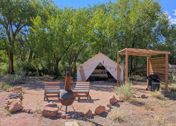 Gateway Places to Stay