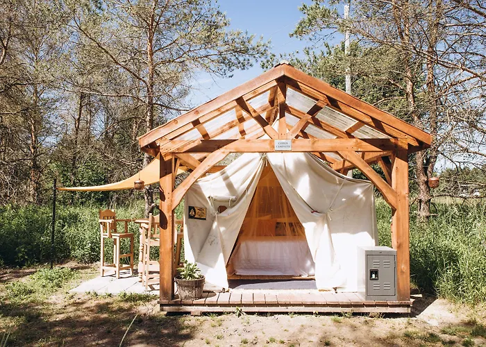 Sauble Beach Places to Stay
