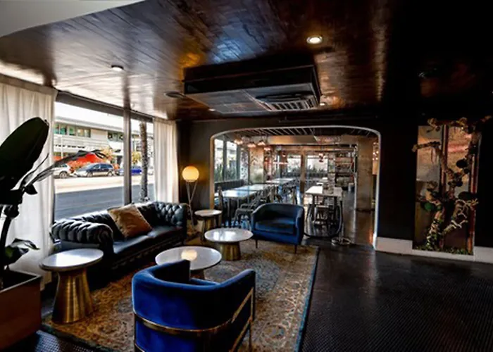 Los Angeles Places to Stay