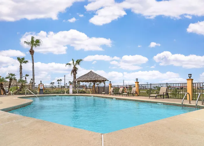 Padre Island Places to Stay