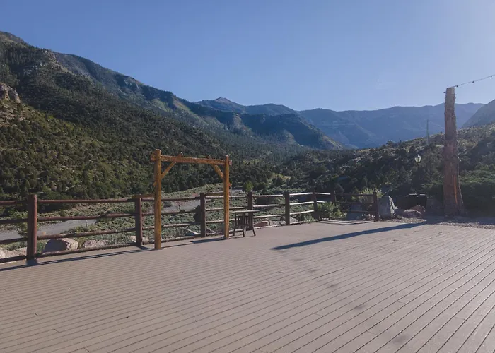 Mount Charleston Places to Stay