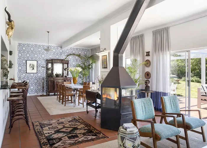 Hout Bay Places to Stay