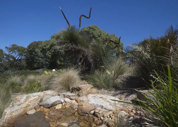 Lake Tyers Beach Places to Stay