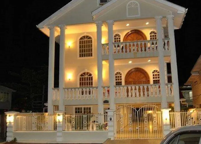 Georgetown Places to Stay