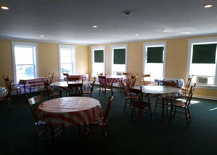 Saint Anthony Places to Stay