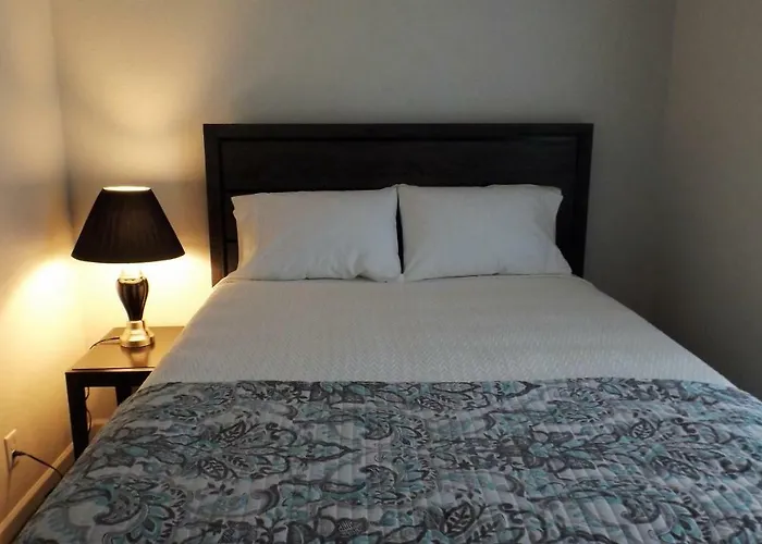 Gull Lake Places to Stay