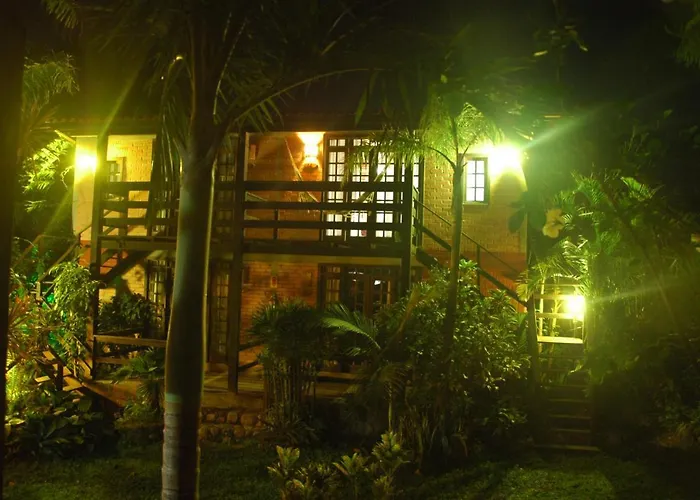 Praia do Rosa Places to Stay