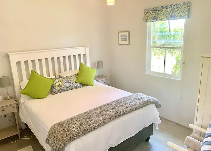 Elgin (Western Cape) Places to Stay