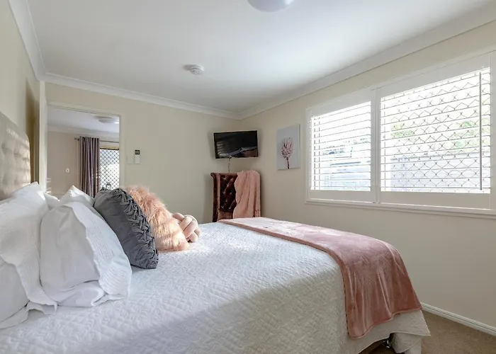 Woodford Places to Stay
